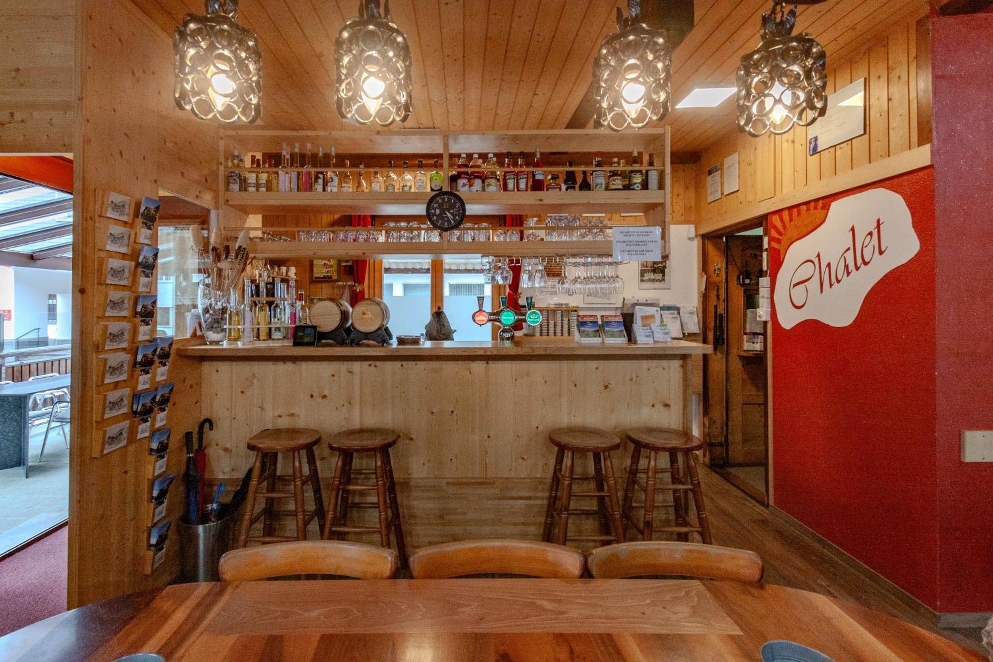 Ristorante Pensione Chalet Stazione Poschiavo Exterior foto